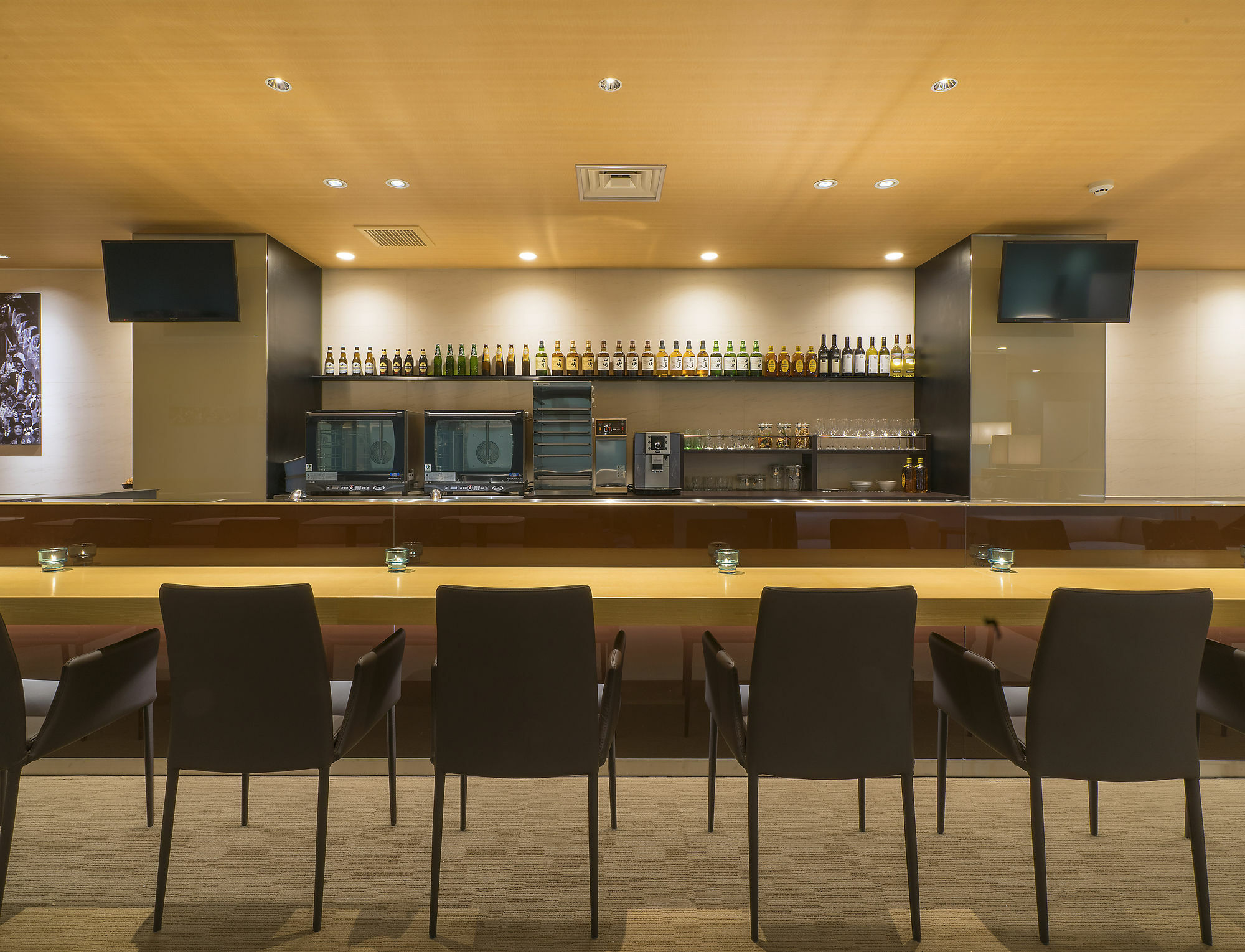 First Cabin Shinbashi Atagoyama Tokyo Luaran gambar